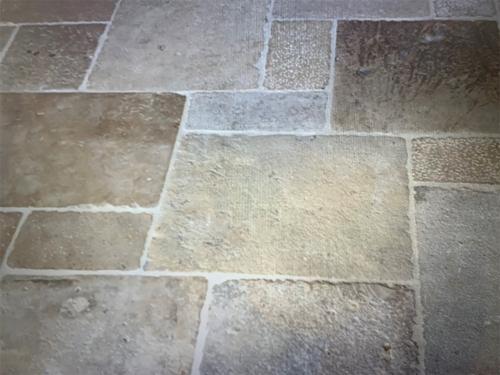 RECLAIMED FRENCH DALLE DE BOURGOGNE STONE FLOOR